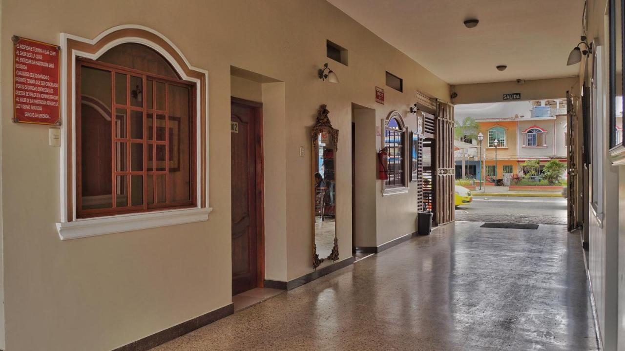 Vallejo Hotel Huaquillas Eksteriør bilde