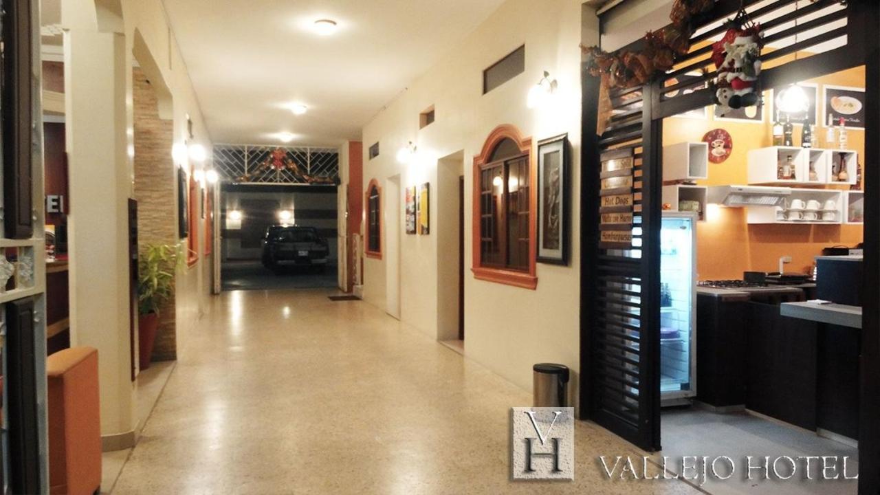 Vallejo Hotel Huaquillas Eksteriør bilde
