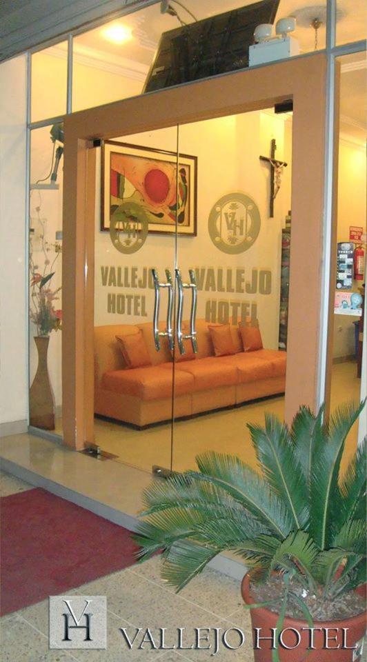 Vallejo Hotel Huaquillas Eksteriør bilde